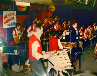 Roberto Ferrari al trombone con l’orchestra Henghel Gualdi al Caravel Music Hall di Mantova Roberto Ferrari al trombone con l’orchestra Henghel Gualdi al Caravel Music Hall di Mantova